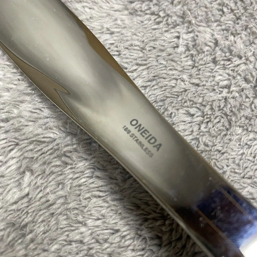 Oneida Stainless HEIRESS Slotted Serving Spoon  18/0